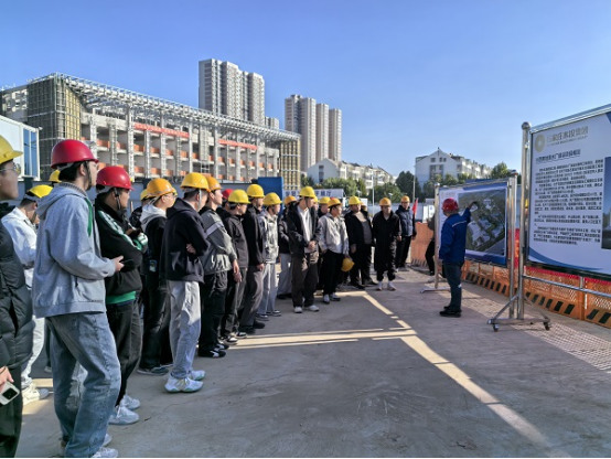 四分公司石家莊西南地表水廠(chǎng)項目迎來(lái)河北科技大學(xué)觀(guān)摩團