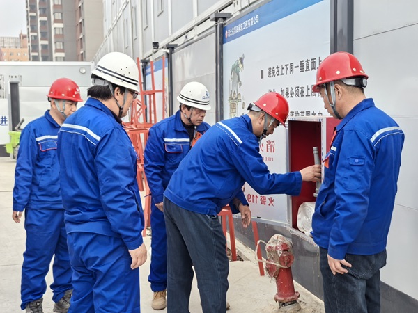 二分公司西三教項目“百日安全生產(chǎn)無(wú)事故倒計時(shí)”活動(dòng)取得階段性成效